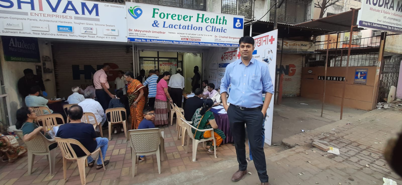 Dr. Mayuresh at Health camp in Pimpri